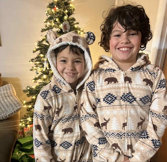 Meet your Posher, Taylor - Picture 1 of 1